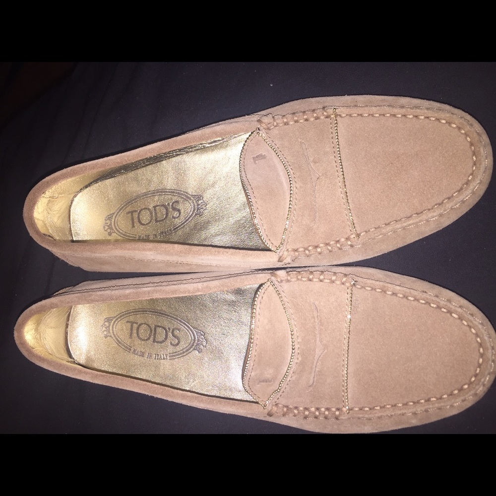 Wore once tan authentic tods moccasins, FINAL SALE