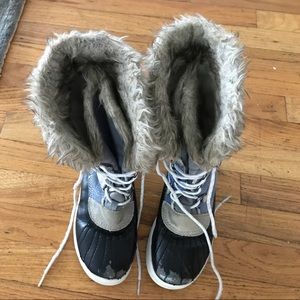 Cute fuzzy high top winter boots