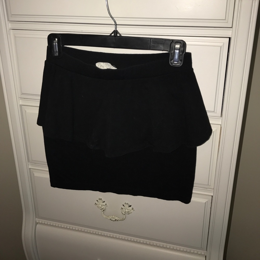 Black Pelum pencil skirt