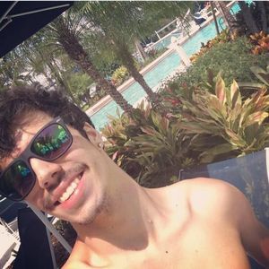 Meet your Posher, Leandro