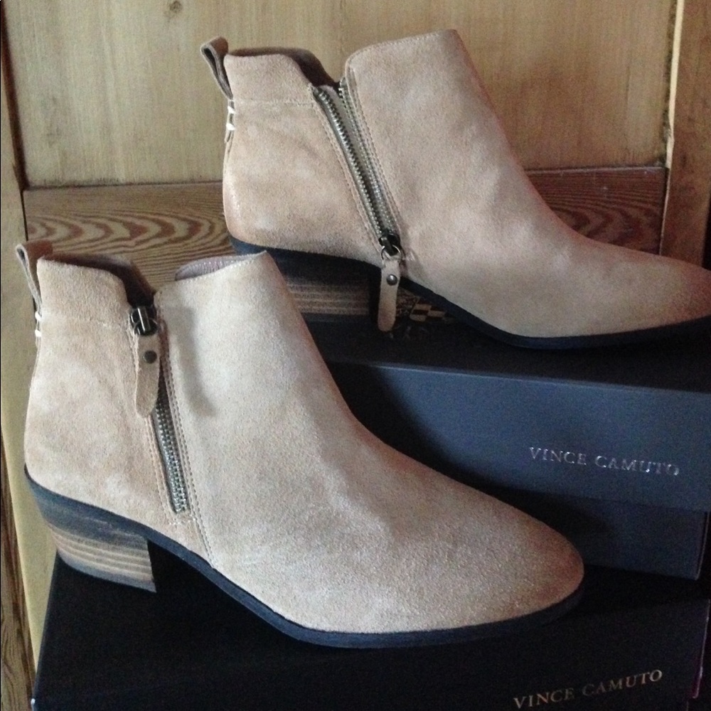Vince Camuto Suede Boots, Sz. 10, New in Box