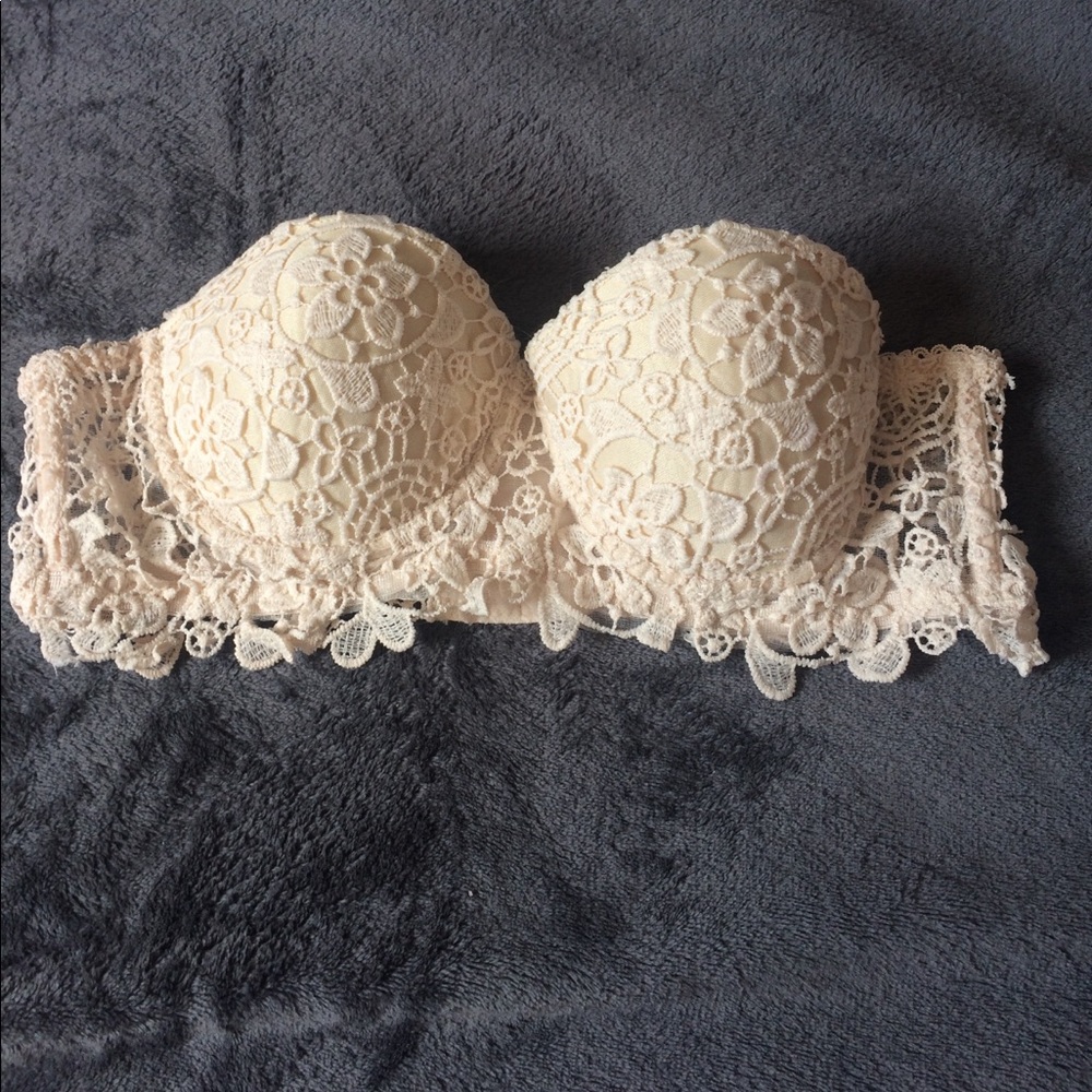 white lace bralette