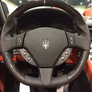 Meet your Posher, Corey