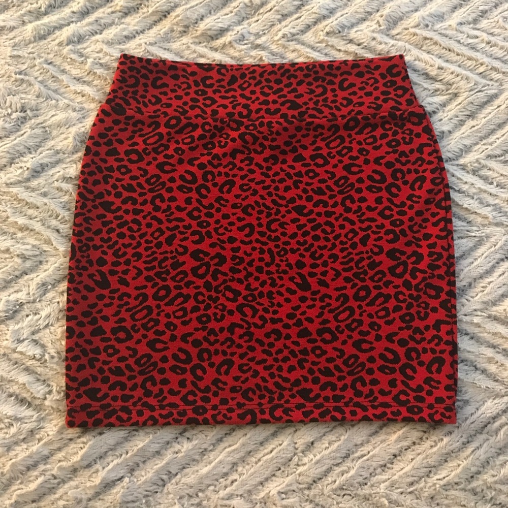mini skirt