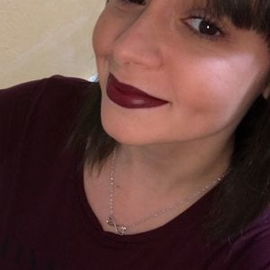 Meet your Posher, Carolina