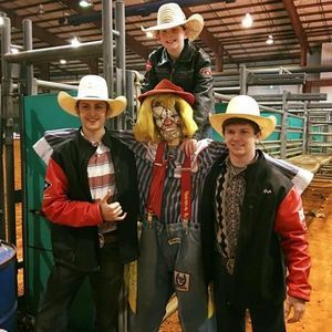 Meet your Posher, Camron