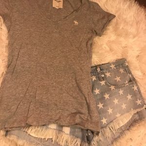 A & F v-neck tee