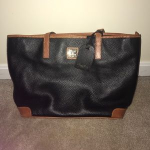 Dooney & Bourke purse
