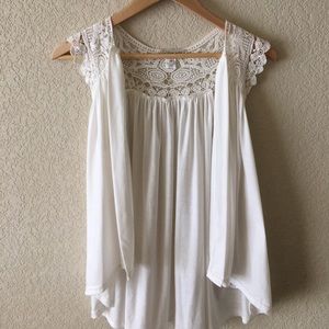 Lace sleeveless cardigan