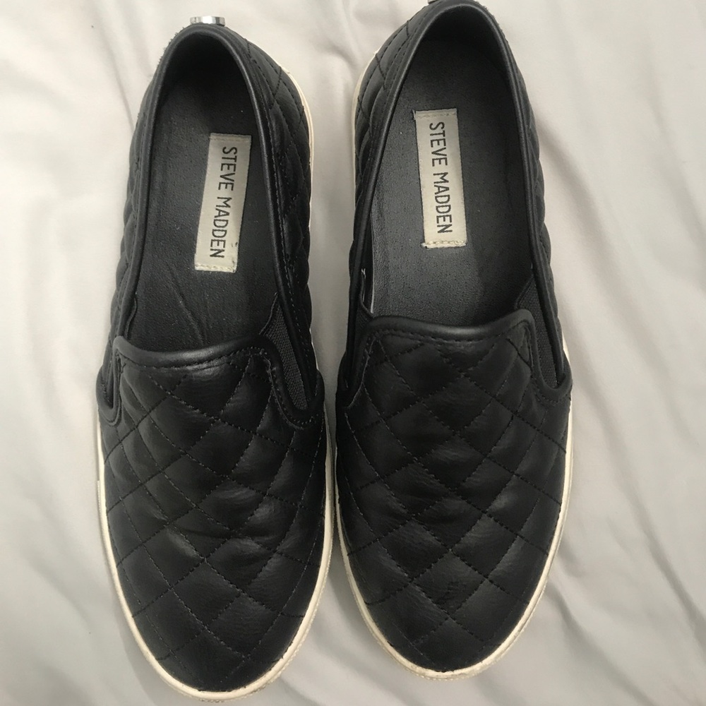 Steve Madden slip on shoes