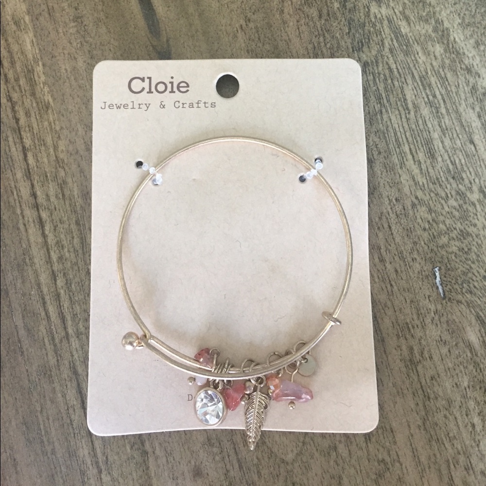 🆕Cloie Feather and Gem Charm Bracelet