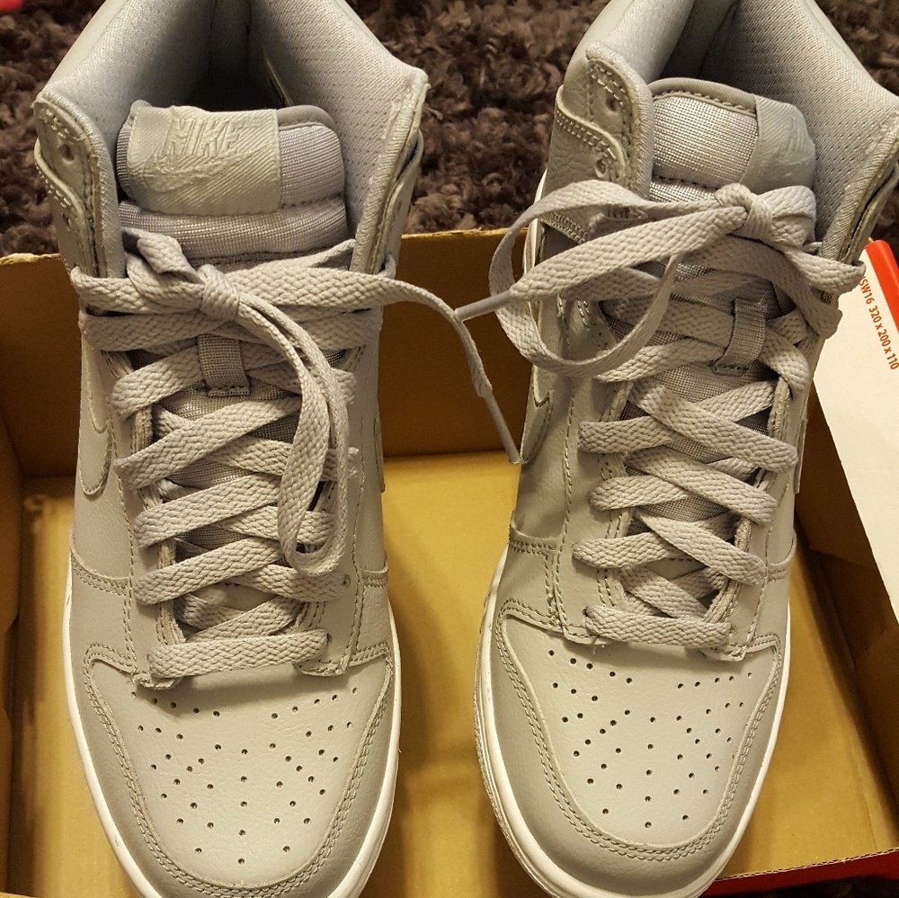 Nike air force ones.