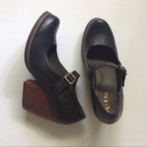 Kork-Ease Mary Jane's