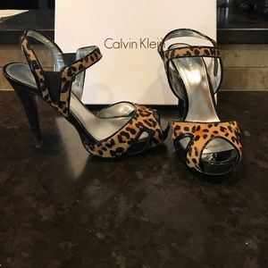 Calvin Klein size 7.5