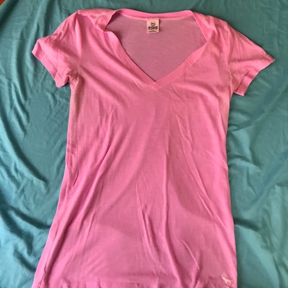 Pink v neck shirt - Picture 1 of 2