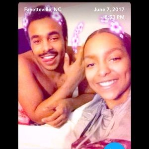 Meet your Posher, Olivia