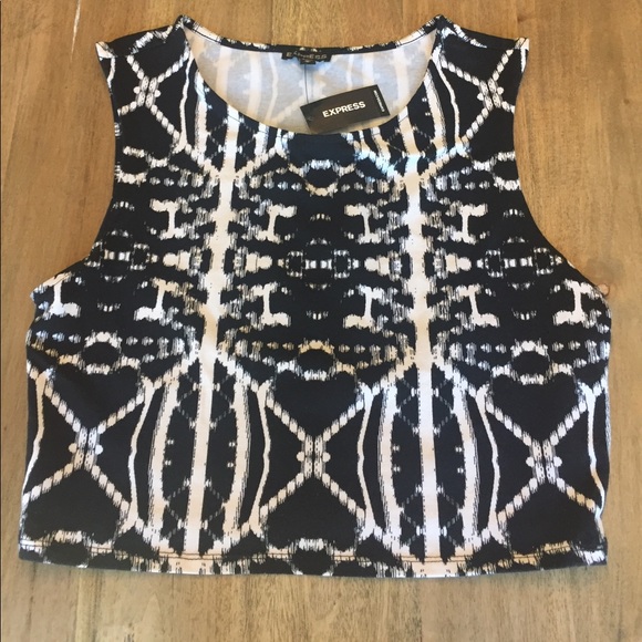 Express Tops - 🆕Express crop top!
