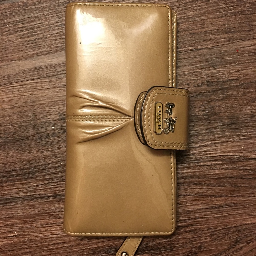 Coach wallet