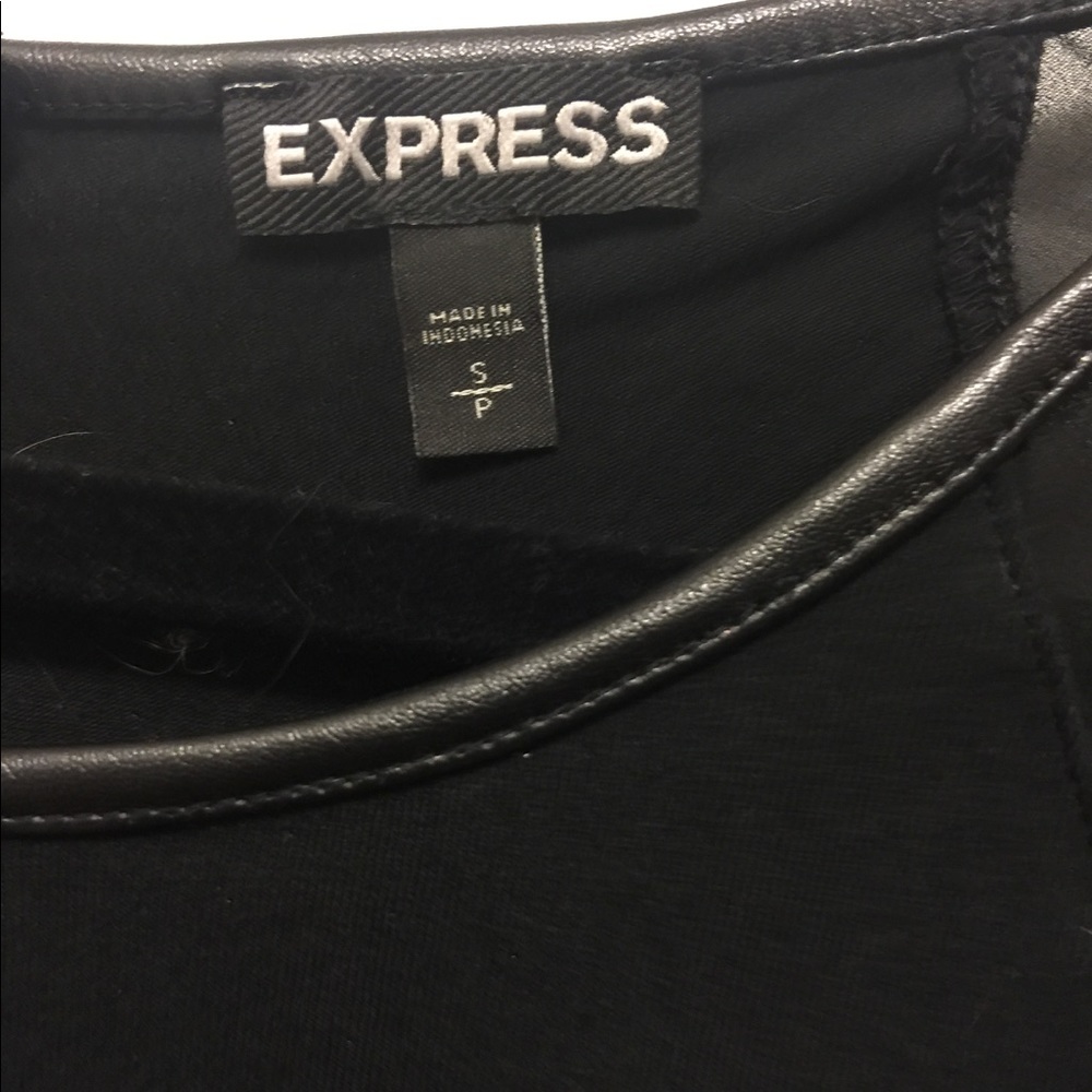 Express Top - Picture 3 of 4