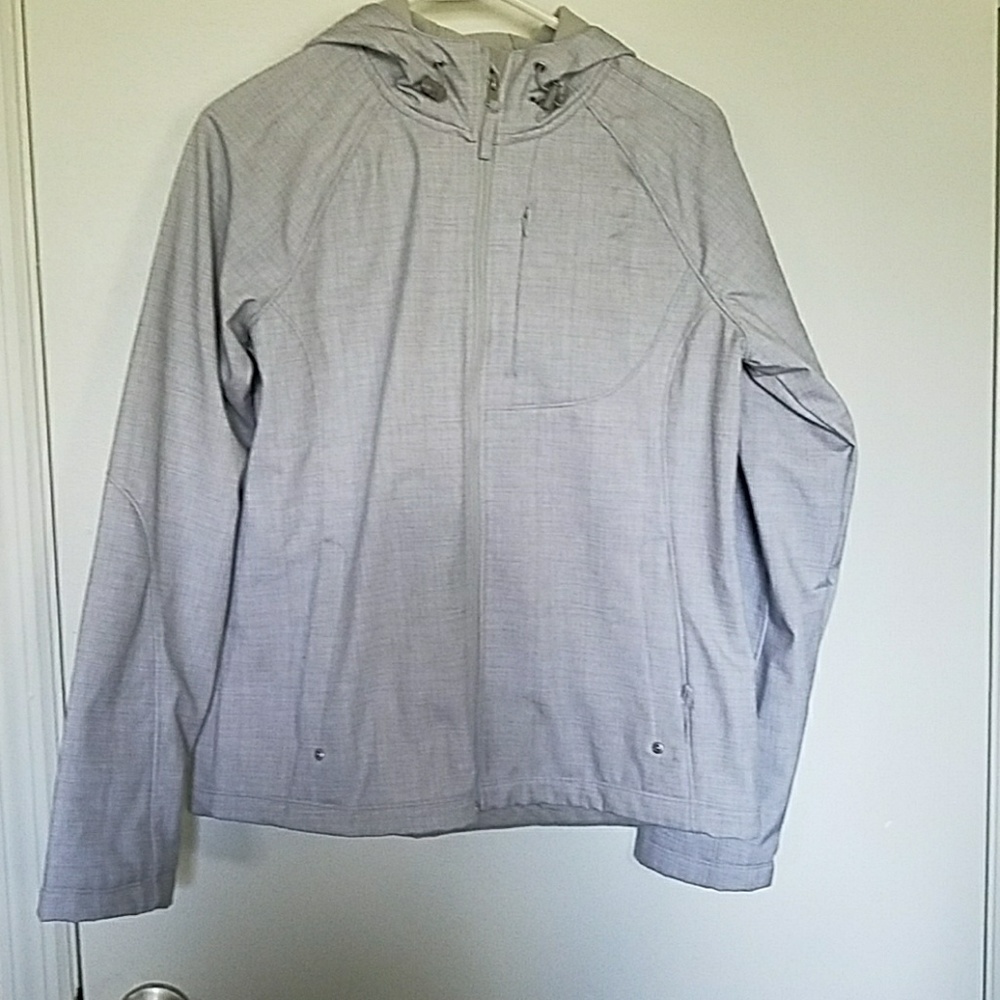 Waterproof light jacket