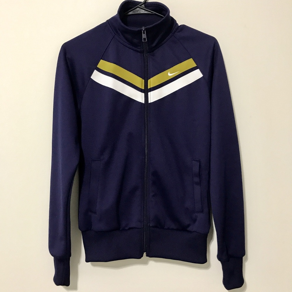♦️Nike Jacket