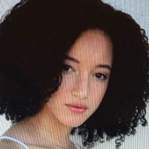 Meet your Posher, Carmen