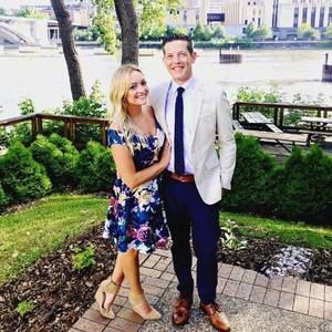 Meet your Posher, Lizzy