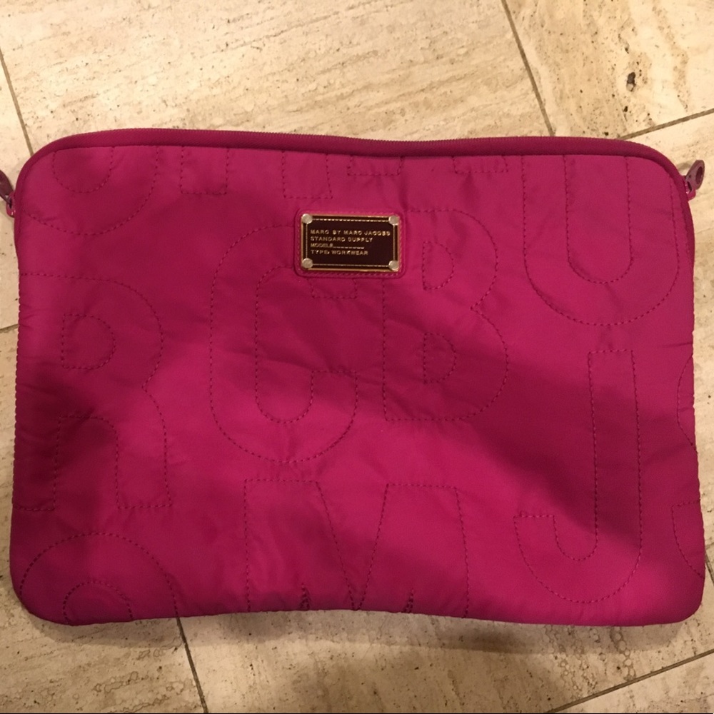 Marc jacobs laptop case in pink. Good condition