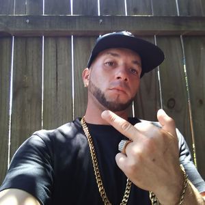 Meet your Posher, Johnathan