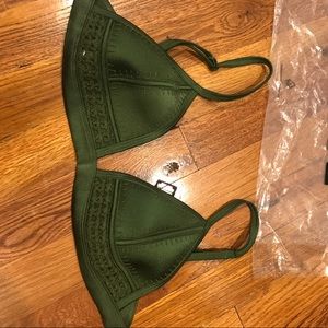 Triangl crochet green bathing suit top