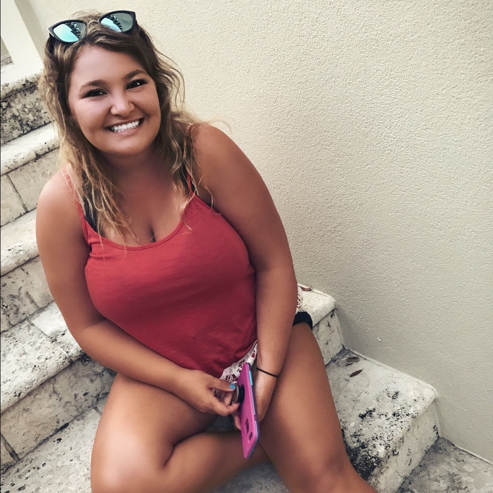 Meet your Posher, Kim