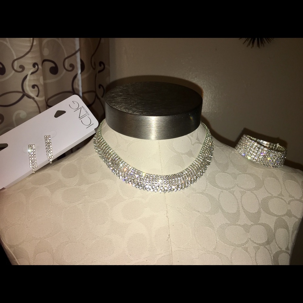 Vera Wang Long strapless bridesmaid dress Size 10 - Picture 5 of 5