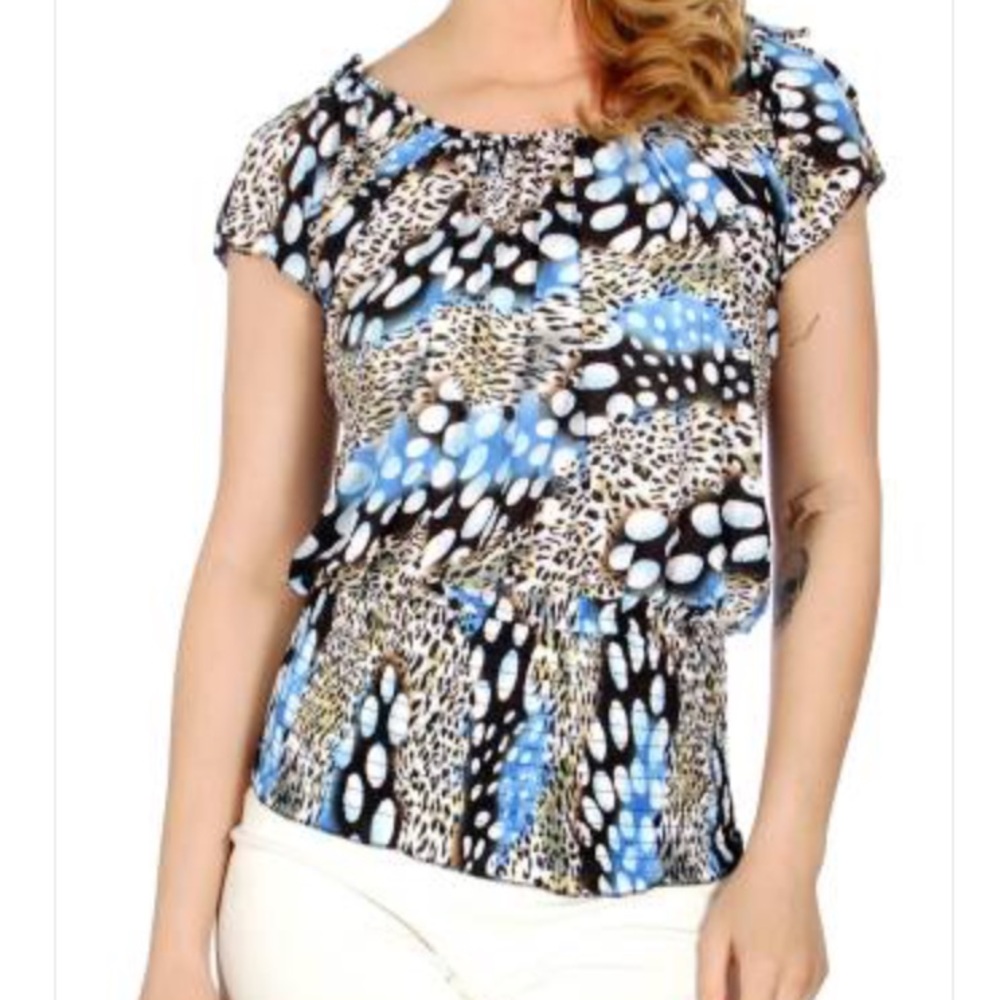Cold shoulder top with waist band