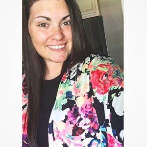 Meet your Posher, Abbey