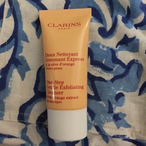 CLARINS gentle exfoliating cleaner used once!