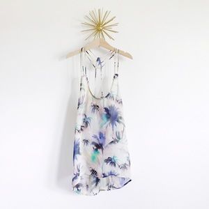Wet Seal tropical tank