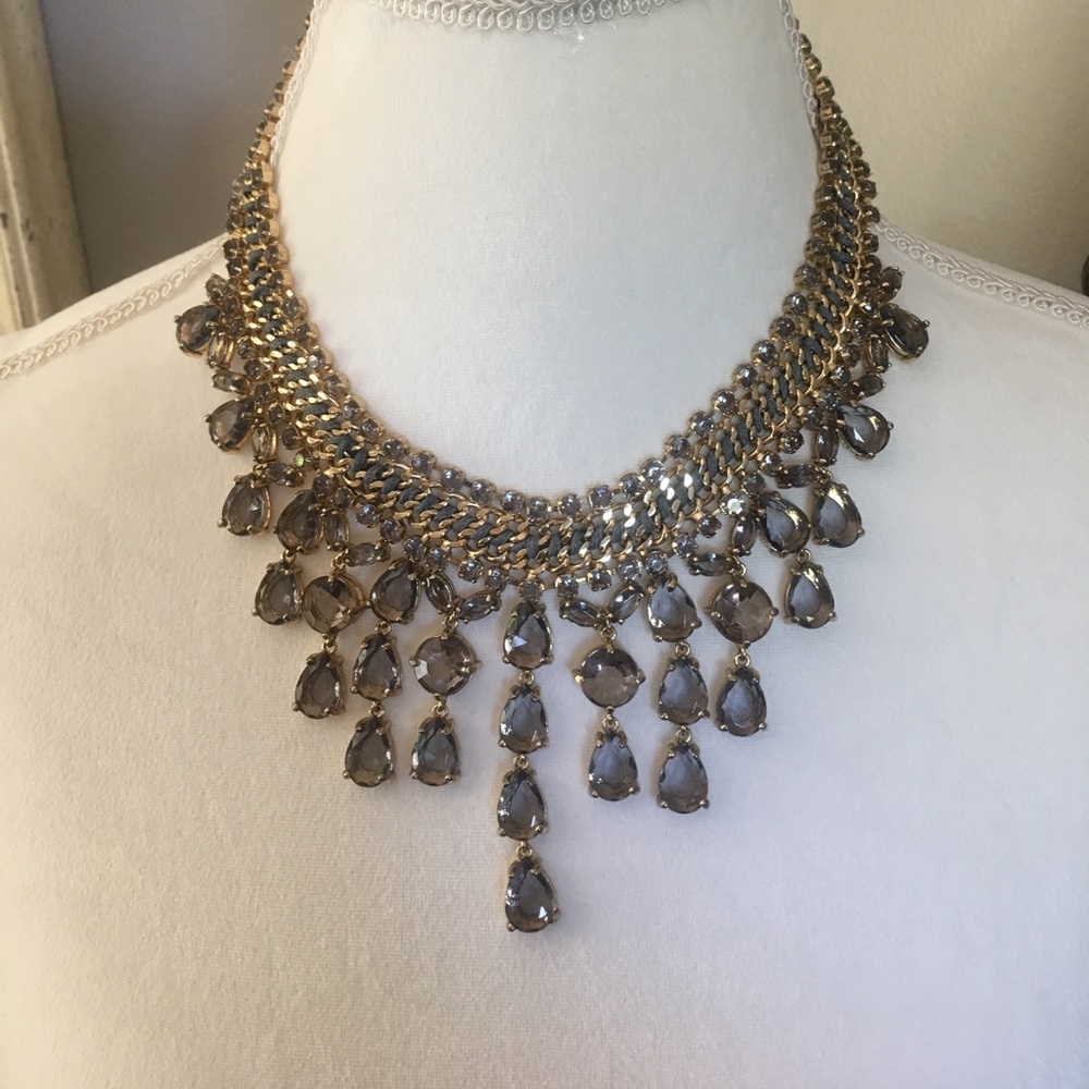 BCBG statement necklace