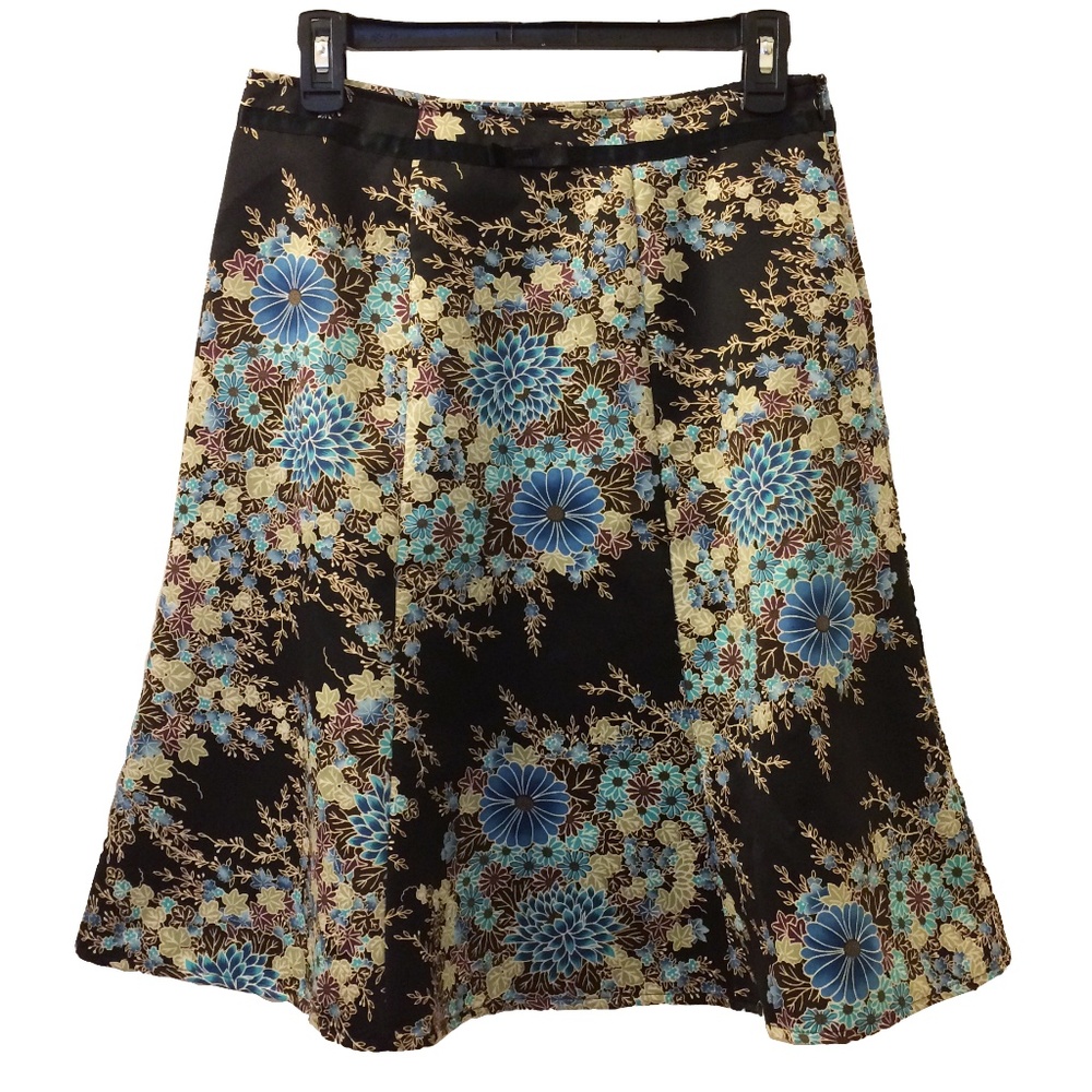 Notations twirl flower mini skirt