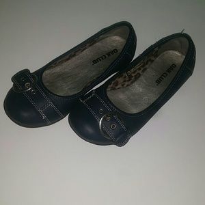 Girls oak club slip on shoes
