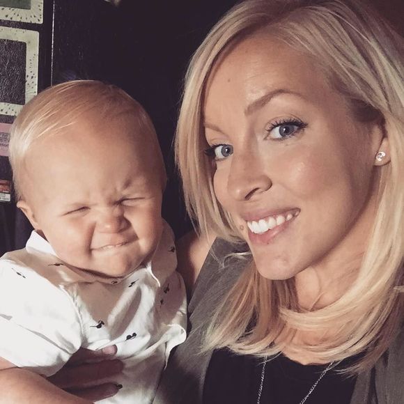 Meet your Posher, Alyssa - Picture 3 of 7