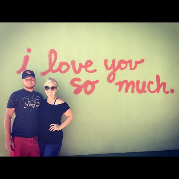 Meet your Posher, Alyssa - Picture 4 of 7