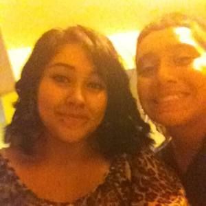 Meet your Posher, Santos