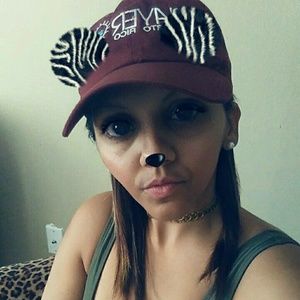 Meet your Posher, Veronica