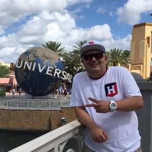 Meet your Posher, Ronald