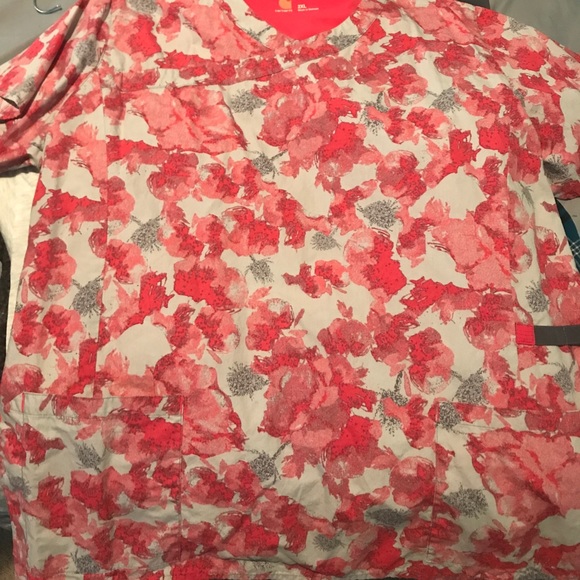 Carhartt scrub top - Picture 1 of 1