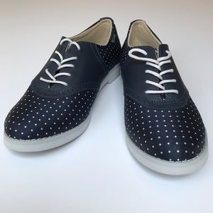 EASTLAND Sadie Saddle Women's Oxford Shoes SIZE 7M