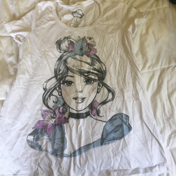 torrid Tops - Torrid Cinderella shirt nwot