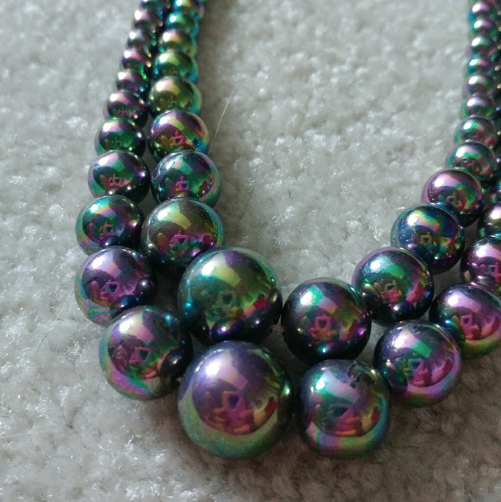 VINTAGE NECKLACE