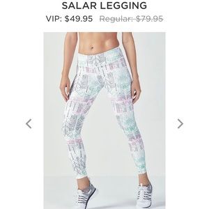 Fabletics Salar leggings in Arctic print