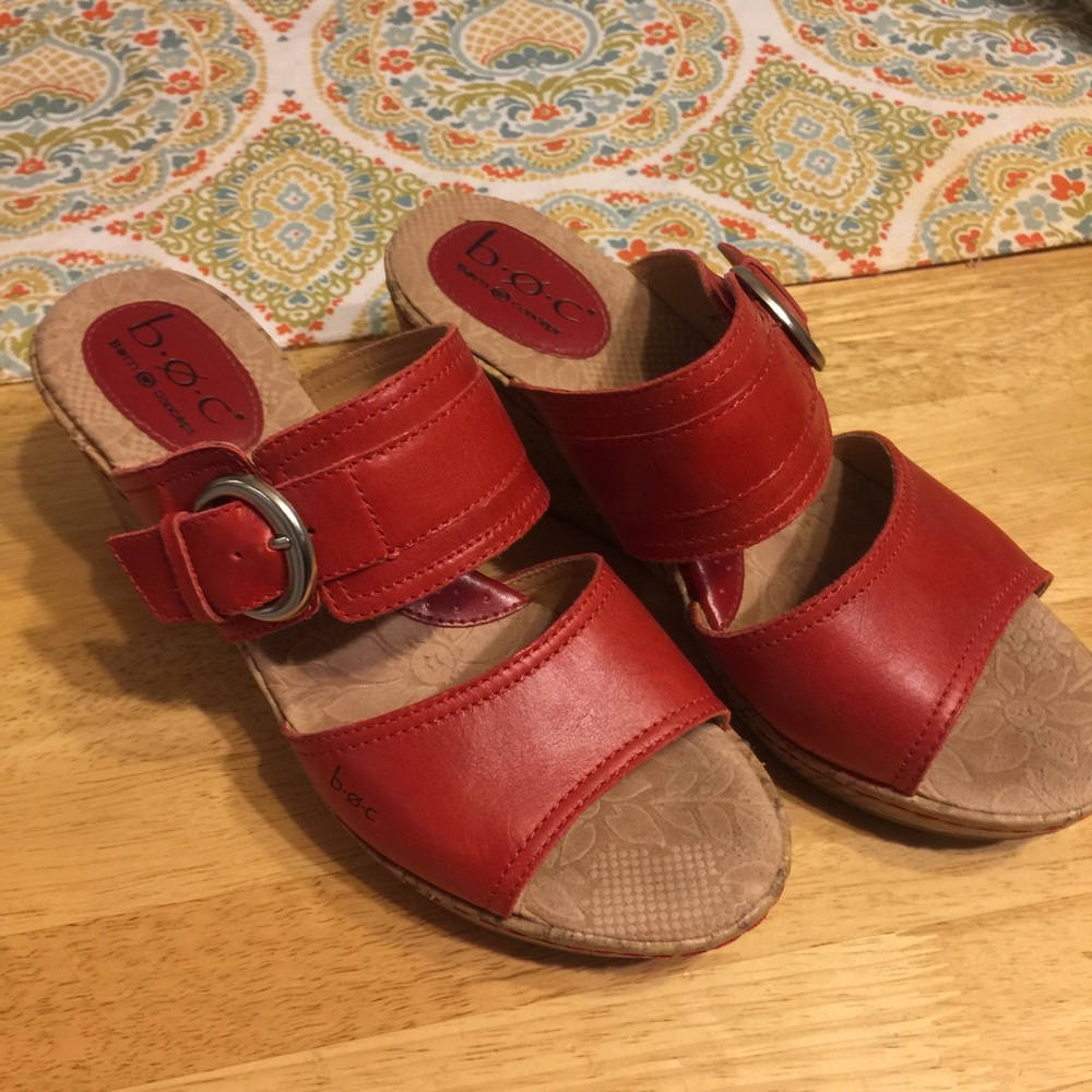 Red BOC wedges